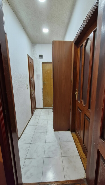 Köhnə tikili: Bakı, 7-ci mikrorayon, 3 otaqlı, Köhnə tikili, m. Azadlıq Prospekti, 70 kv. m — 1