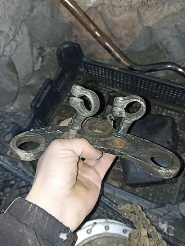 Motosiklet hissələri: Motosiklet Minsk125 vosxod ramaya yilib mator yığmaq lazımdı arxa — 18