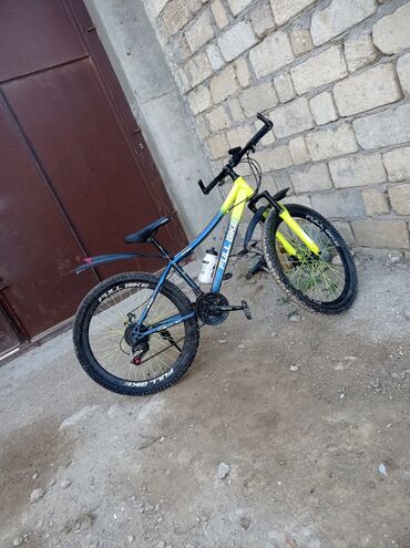 Tulumlar: Dağ velosipedi 29", sürətlərin sayı: 21