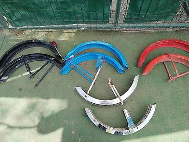 Ostalo: Prednji zadnji blatobrani automatik a 3 2000 dinara u paru Na stanju — 1