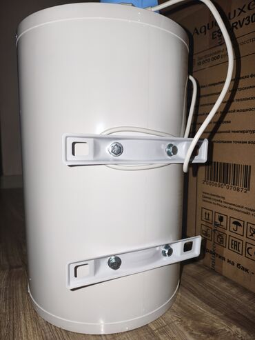 Накопительные водонагреватели: Накопительный водонагреватель Объем бака: 30 л, Aqualuxe, Электрический, Нержавейка, Новый — 2