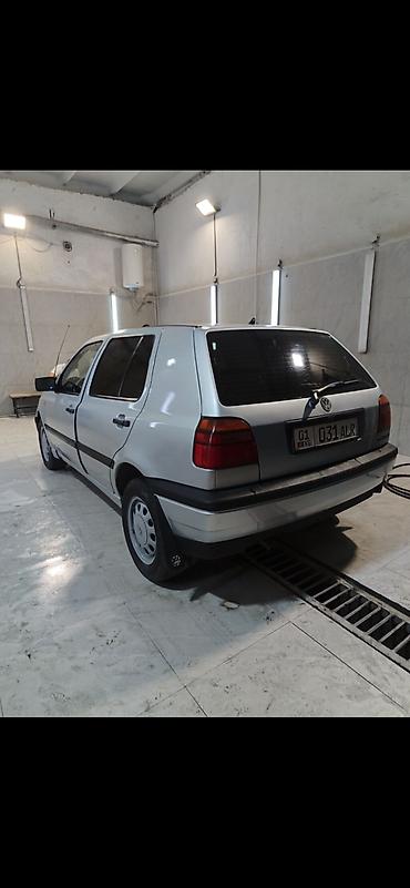 golf b4: Volkswagen Golf: 1993 г., 2 л, Автомат, Бензин, Хэтчбэк — 3