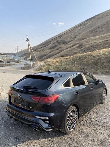 roewe ei6: Kia K3: 2020 г., Автомат, Бензин, Лифтбек — 5