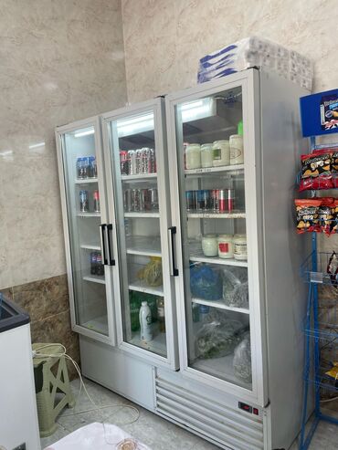 Промышленные морозильники: Sok vitrin soyuducu 1400 AZN satılır ölçü uz 1.60sm hun.2mtr