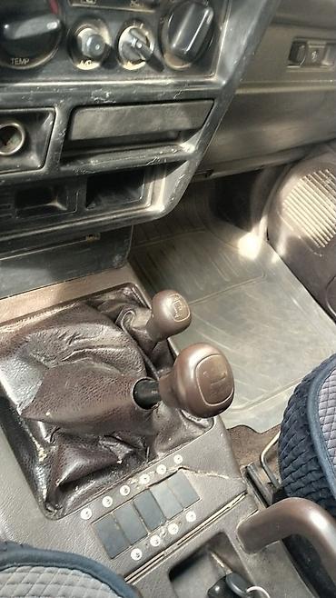 Isuzu: Isuzu Trooper: 1993 г., 2.9 л, Механика, Дизель, Внедорожник — 7