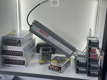 Led люстры: 12V və 24V blok pitaniyalar: 12V: 5A 60W- 11 azn 8.3A 100W- 14 Azn