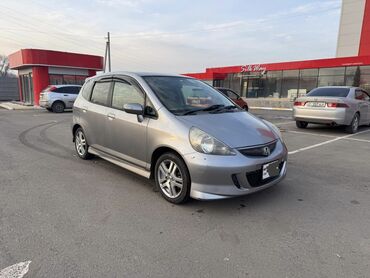 лизинг фит: Honda Fit: 2007 г., 1.3 л, Вариатор, Бензин, Хэтчбэк