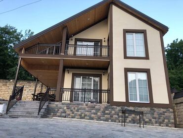 kirayə evlər 150 azn v Azərbaycan | Xalçalar: 200 kv. m, 4 otaqlı, Kombi