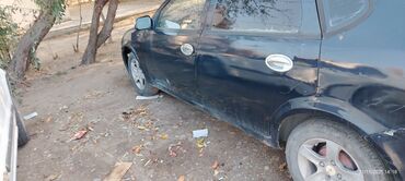 LIFAN: LIFAN Breez (520): 1.5 l | 2011 il Hetçbek — 2