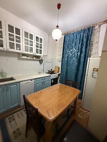 105: 3 комнаты, 82 м², Асанбай мкр 105 серия, 3 этаж, Косметический ремонт — 1