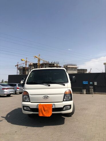 продажа авто в бишкеке и по всему кыргызстану: Hyundai Porter: 2018 г., 2.5 л, Механика, Дизель, Лимузин