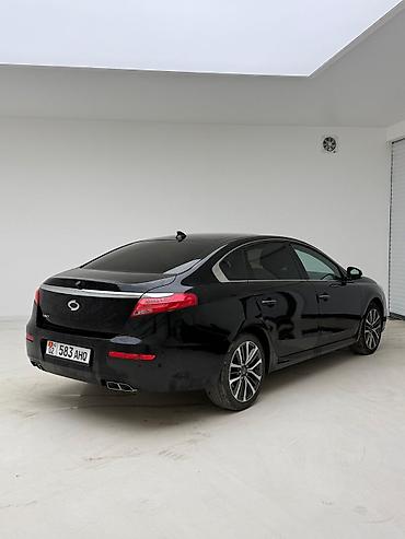 Renault: Renault : 2019 г., 2 л, Автомат, Газ, Седан — 5