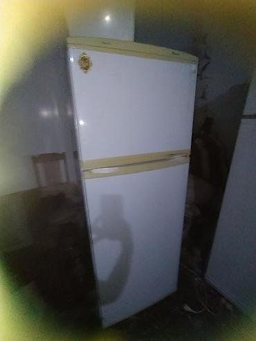 Soyuducular: 2 qapılı Indesit Soyuducu Satılır, rəng - Ağ — 3