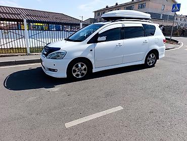 машины по дешевке: Toyota Ipsum: 2002 г., 2.4 л, Автомат, Бензин, Минивэн — 4