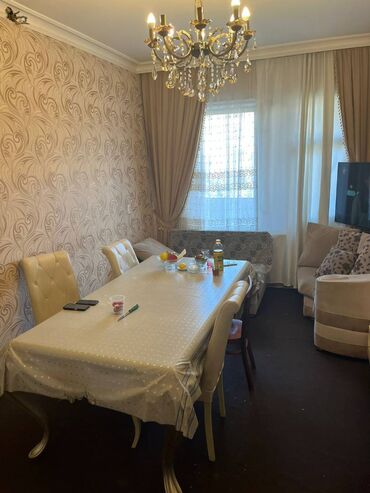 Köhnə tikili: Bakı, 5 otaqlı, Köhnə tikili, 110 kv. m — 2