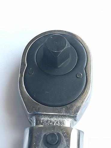 Ključevi: Moment ključ (torque wrench) sa čegrtaljkom - Pogon: kvadrat 1/2" - — 2