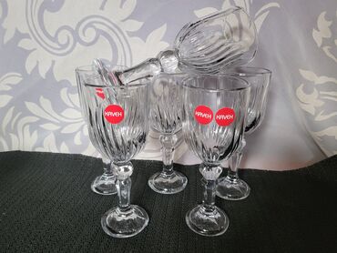 Čaše: Case nove za zestoko pice,pun rad. Case za pice izgledaju kao na lalafo.rs — 4 Čaše: Case nove za zestoko pice,pun rad. Case za pice izgledaju kao — 4