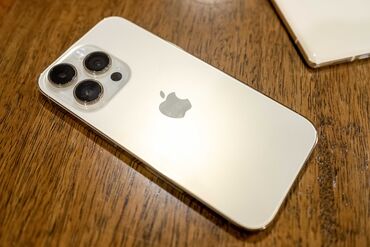 смартфоны vivo: IPhone 14 Pro, Б/у, 256 ГБ, White Titanium, Зарядное устройство, Защитное стекло, Чехол, 86 %