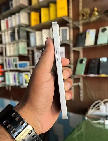 yığılma ayfonlar: IPhone 13, 128 GB, Ağ, Zəmanət, Simsiz şarj, Face ID — 2