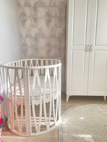 Digər mebel: Endirim Transformer beşik qiymeti 135man 2 ədəd matras daxildi Ön