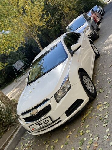 Chevrolet: Chevrolet Cruze: 2009 г., 1.6 л, Автомат, Бензин, Седан
