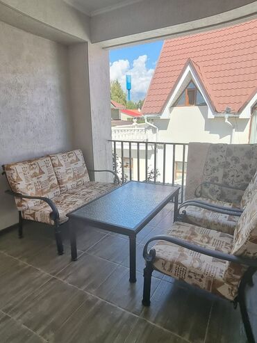 дом в аренду иссык куль: Таунхаус, royal beach ЦО Royal beach, Чок-Тал, Детская площадка, Парковка, стоянка, Охраняемая территория