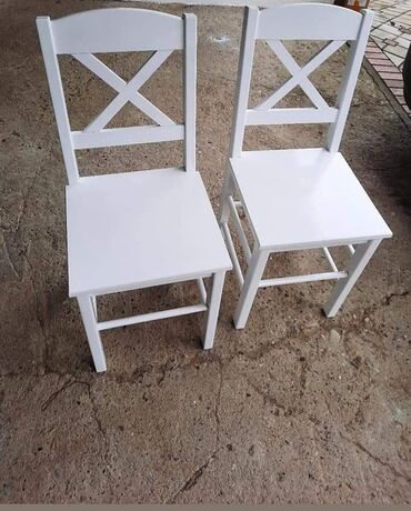 Stolice: Stolice X
Drvo kuvana bukva
Cena: 33 evra po komadu — 8