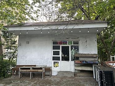 arenda otaq: Satılır – ayrıca tikili kiçik pavilon/kiosk - Yaşıllıq içində — 3