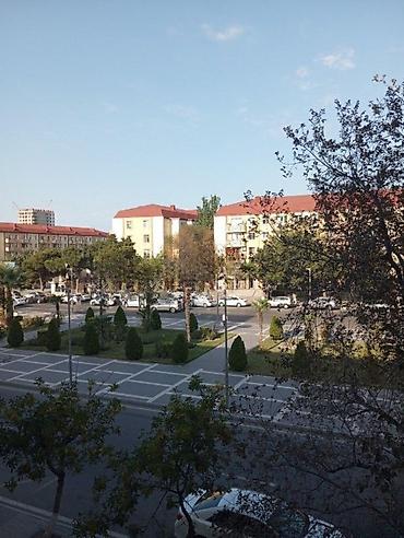 qurtulus 93 satilan evler: Bakı, 3-cü mikrorayon, 3 otaqlı, Köhnə tikili, 73 kv. m — 8