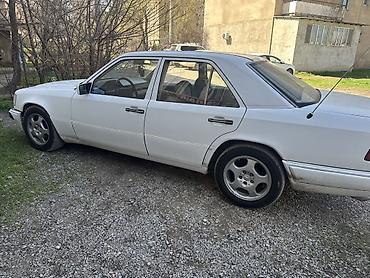 Тягачи: Тягач, Volvo, Тентованный — 13
