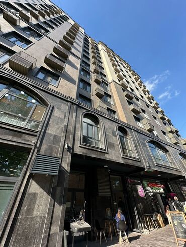 Офисы: Продаю Офис 224 м², Без ремонта, Без мебели, Многоэтажное здание, 2 этаж