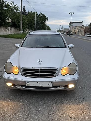 mercedes 210 ehtiyyat hissəsi: Mercedes-Benz C 200: 2 l | Sedan — 1
