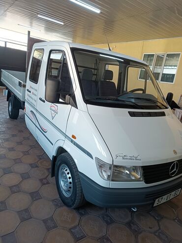 мопеды в рассрочку бишкек: Жүк ташуучу унаа, Mercedes-Benz, Дубль, Колдонулган