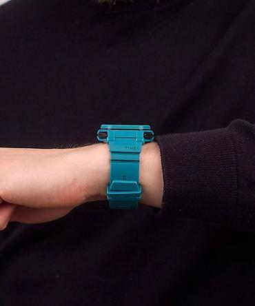 Aksesuarlar: Timex Shock Resistant rəqəmsal saat – model TW2V59900 - Rəng: mavi — 4