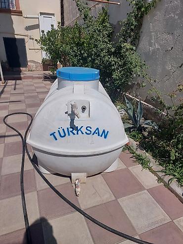 Baklar və çənlər: TÜRKSAN su çəni – 1000 litr - Həcm: 1000 L (korpus üzərində qeyd — 6