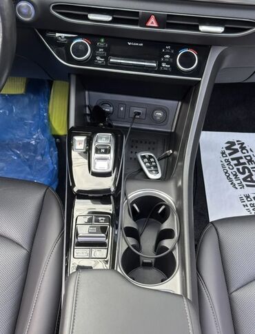 Hyundai: Hyundai : 2020 г., 2 л, Автомат, Газ, Седан — 10