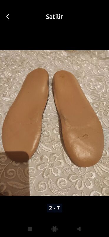 İdman dəstləri: Koftalar 5 manat ciriği sokuyu yoxdukostyum 20 manatSatilir ne — 11