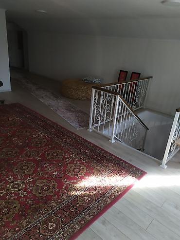 Долгосрочная аренда домов: 180 м², 7 комнат — 14