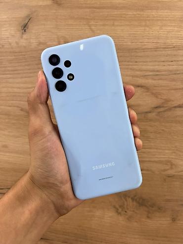 Samsung Galaxy A13 (модель SM-A135F/DS), голубой Основные