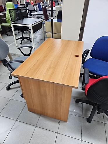 ofis stolları: Is Masallari sekilde gorunduyu kimidir hec bir prablemi yoxdur Fabrik — 2