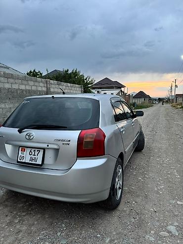 e34 4 4: Toyota Corolla: 2002 г., Бензин, Хэтчбэк — 3