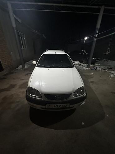 Toyota: Toyota Avensis: 2001 г., 2 л, Механика, Бензин, Универсал — 4