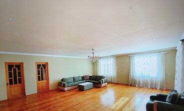 Həyət evləri və villaların satışı: 6 otaqlı, 440 kv. m, Orta təmir — 13