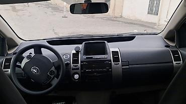 Toyota: Toyota Prius (II nəsil) hibrid hetçbek - Rəng: mavi - Kuzov: 5 qapılı — 3