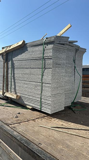 Фасадные гранитные плитки: Гранит оптом и в розницу большой выбор серый черный коричневый — 41