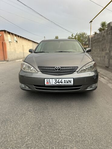 Toyota: Toyota Camry: 2004 г., 3 л, Автомат, Бензин, Седан