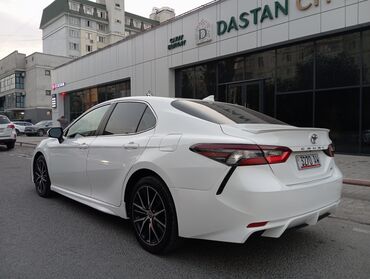 оборудование автомойка: Toyota Camry: 2022 г., 2.5 л, Автомат, Бензин, Седан