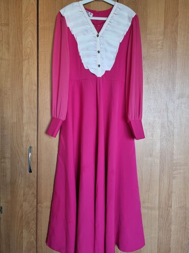 розовое платье с: Вечернее платье, Длинная модель, С рукавами, S (EU 36), M (EU 38)