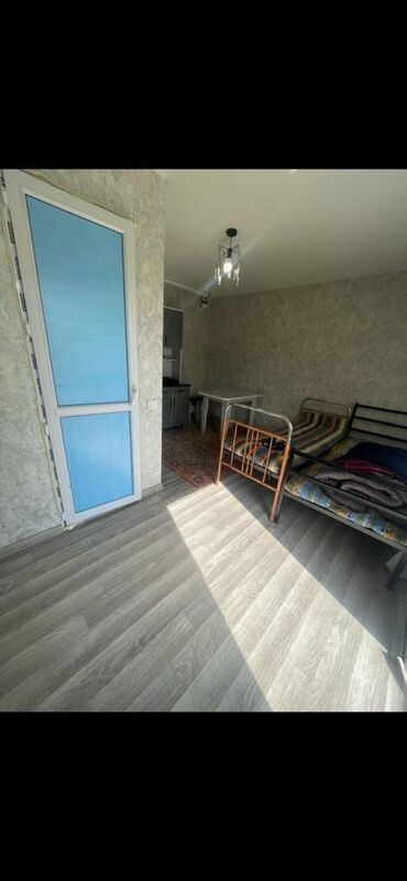 ак ордо аренда: 60 м², 2 комнаты, Бронированные двери, Балкон застеклен, Сарай