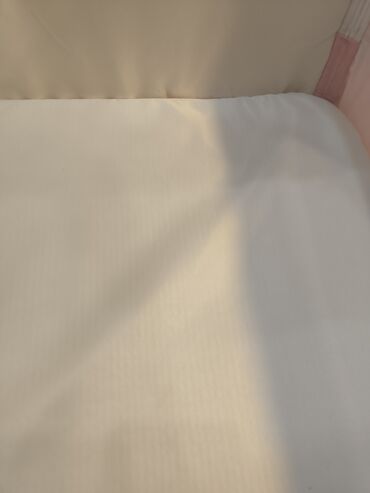 Beşiklər: Qız üçün, Yeni, Beşik, Yellənmə mexanizm ilə — 14